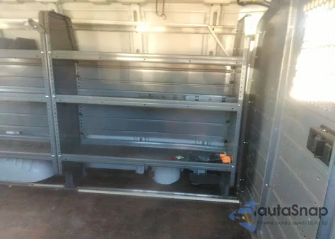 2017 Chevrolet Express 2500 Work Van from USA, damaged, VIN 1GCWGAFF4H1336232